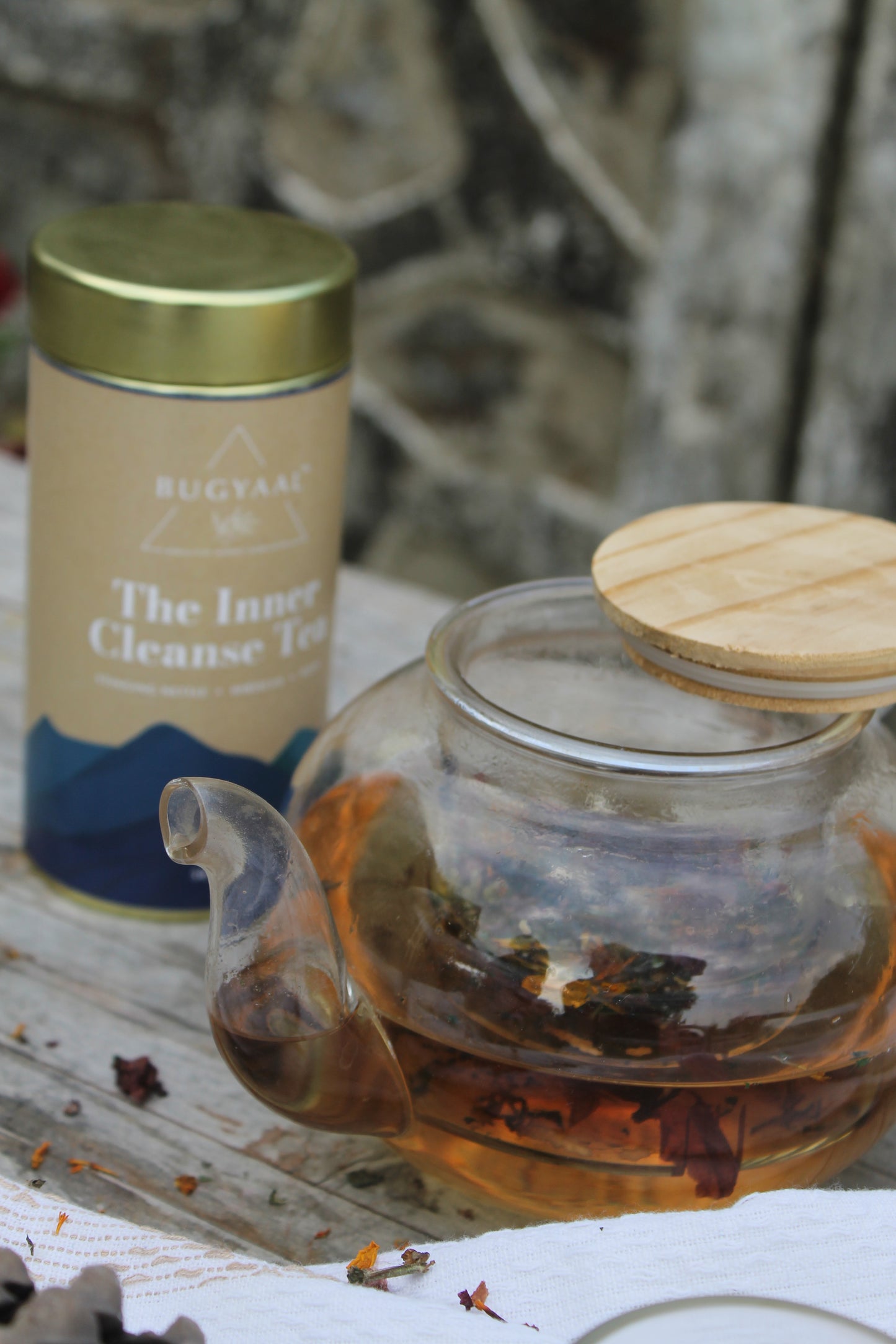 The Inner Cleanse Tea – Stinging Nettle, Himalayan Tulsi, Hibiscus ...